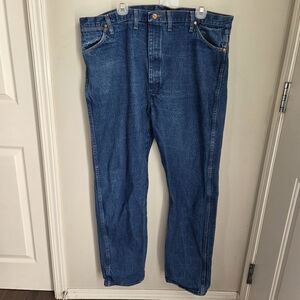 Wrangler Cowboy Cut Men's Blue Jeans Size 44x34